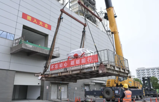 睿視科技設(shè)備搬入即將投產(chǎn)，京東方步入柔性調(diào)光新賽道