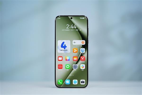 華為Pura 80瘋狂堆料！超大杯搭載雙層OLED：屏幕參數(shù)超越Mate 70 RS